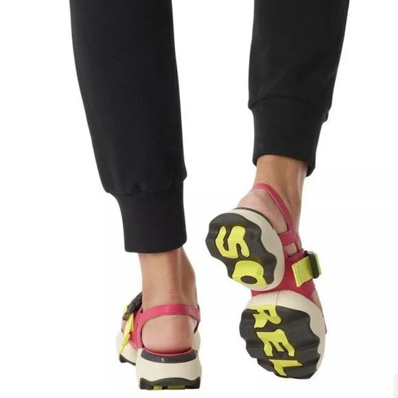 NEW SOREL Kinetic™ Impact Sling Sandals in Bright Pink Size 7.5 - Picture 6 of 6